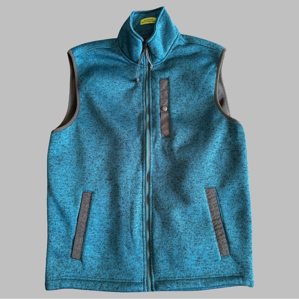 ST. JOHNS BAY Men’s Windproof Vest